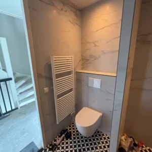 Toilet verbouwing – Vakkundige renovatie voor een moderne badkamer